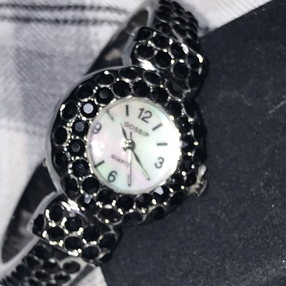 New silver black gemstone watch